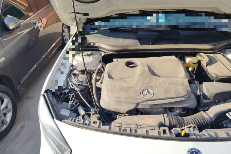 Used Mercedes-Benz GLA 2018 GLA 200 Sport Edition Engine Bay Right