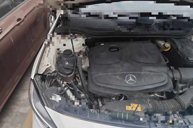 Used Mercedes-Benz GLA 2018 GLA 200 Sport Edition Engine Bay Right