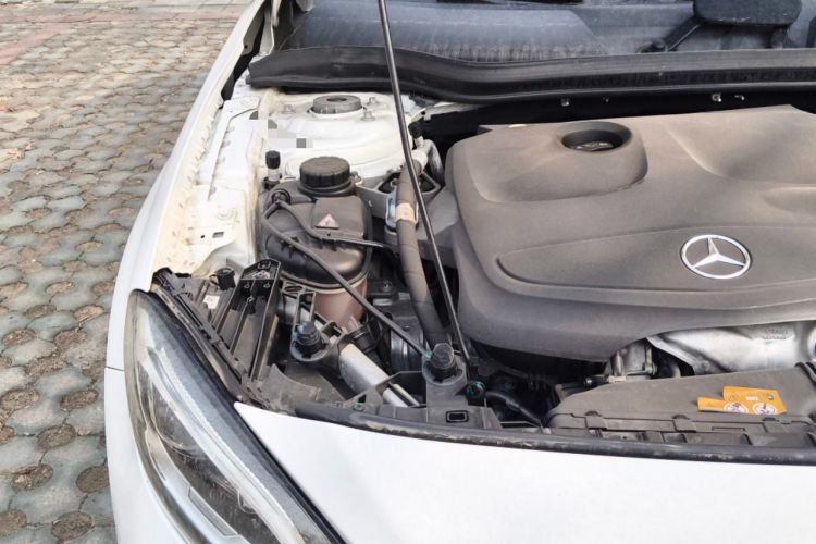 Used Mercedes-Benz GLA 2018 GLA 200 Polar Limited Edition Engine Bay Right