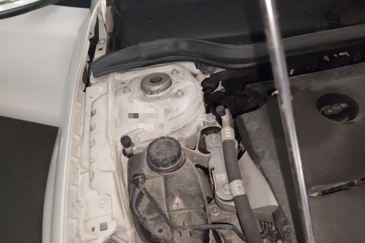 Used Mercedes-Benz GLA 2018 GLA 200 Fashion Model Engine Bay Right