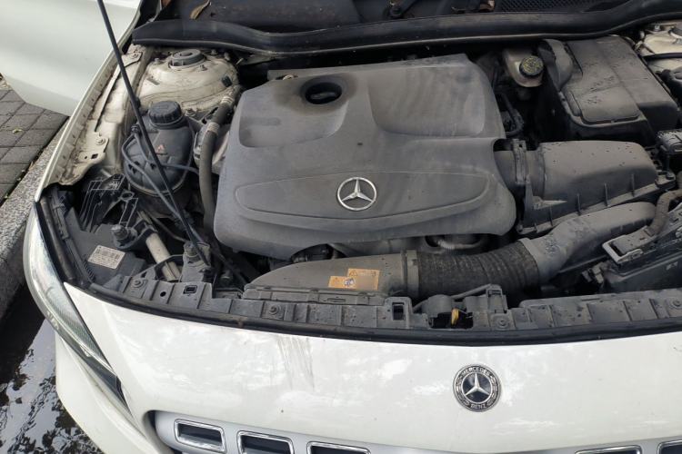 Used Mercedes-Benz GLA 2018 GLA 200 Sport Edition Engine Bay Right