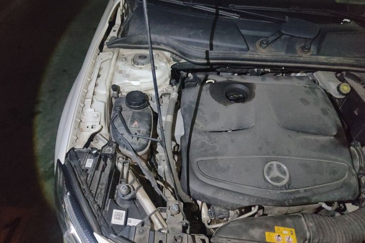 Used Mercedes-Benz GLA 2018 GLA 200 Fashion Model Engine Bay Right