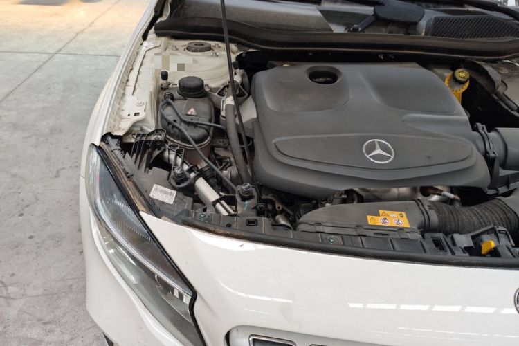 Used Mercedes-Benz GLA 2018 GLA 200 Sport Edition Engine Bay Right