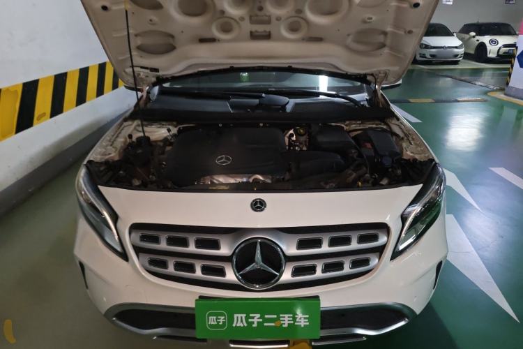 Used Mercedes-Benz GLA 2018 GLA 200 Fashion Model Engine Bay