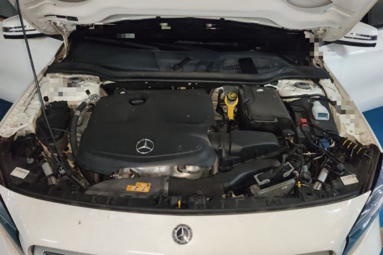 Used Mercedes-Benz GLA 2018 GLA 200 Sport Edition Engine Bay
