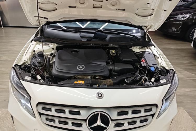 Used Mercedes-Benz GLA 2018 GLA 200 Sport Edition Engine Bay