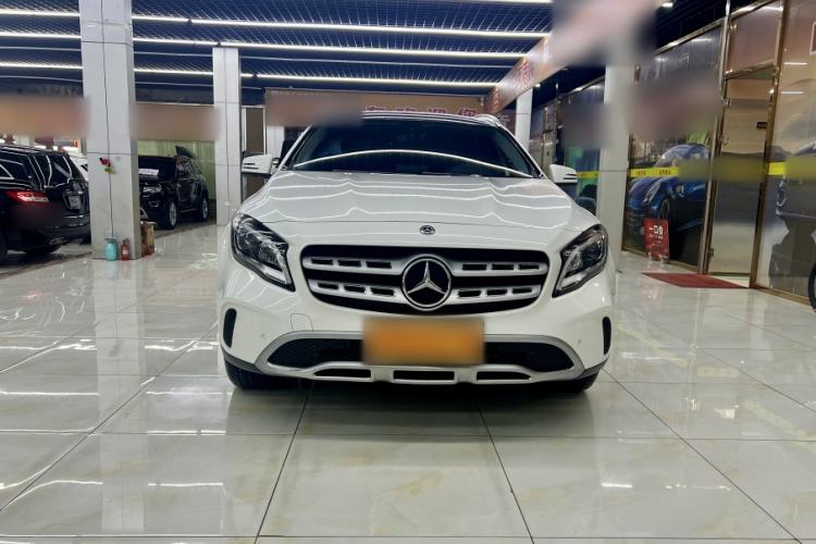 Used Mercedes-Benz GLA 2018 GLA 200 Fashion Model Exterior 1
