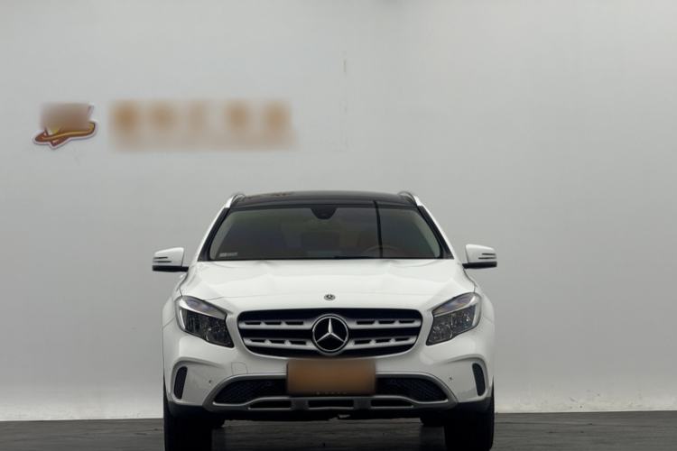 Used Mercedes-Benz GLA 2018 GLA 200 Sport Edition Exterior 2
