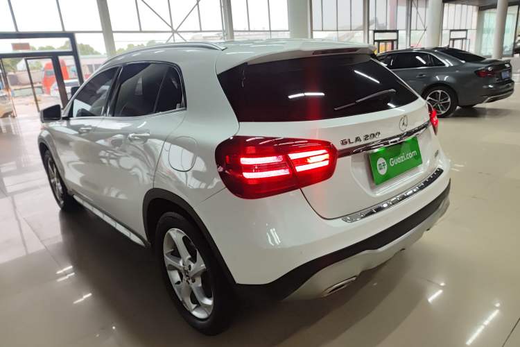 Used Mercedes-Benz GLA 2018 GLA 200 Sport Edition Exterior 2