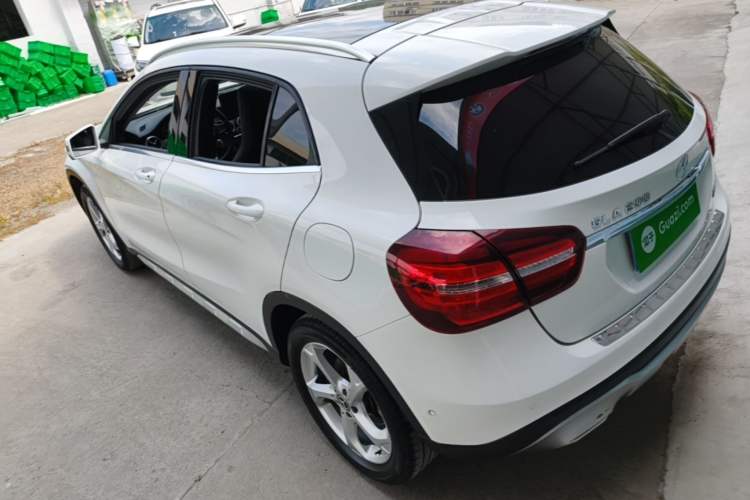 Used Mercedes-Benz GLA 2018 GLA 200 Sport Edition Exterior 2
