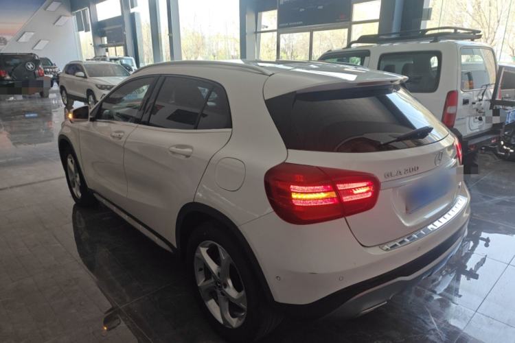 Used Mercedes-Benz GLA 2018 GLA 200 Sport Edition Exterior 2
