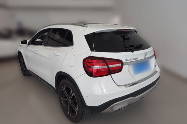 Used Mercedes-Benz GLA 2018 GLA 200 Fashion Model Exterior 2