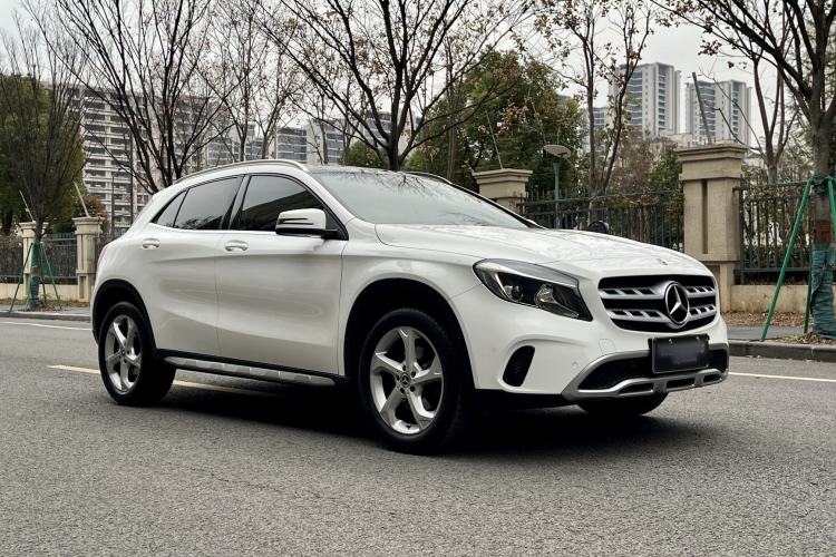 Used Mercedes-Benz GLA 2018 GLA 200 Sport Edition Exterior 2