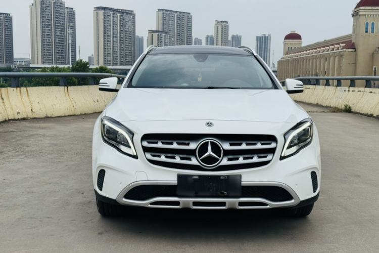 Used Mercedes-Benz GLA 2018 GLA 200 Fashion Model Exterior 3