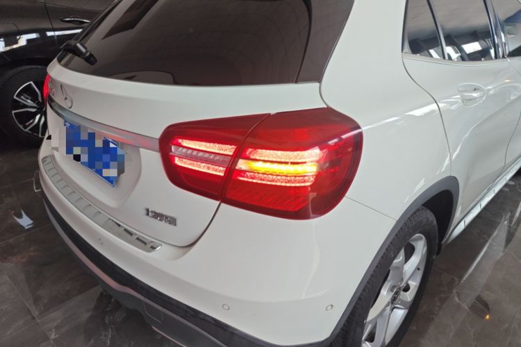 Used Mercedes-Benz GLA 2018 GLA 200 Sport Edition Exterior 3