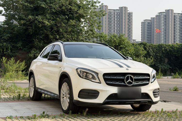 Used Mercedes-Benz GLA 2018 GLA 200 Polar Limited Edition Exterior 3