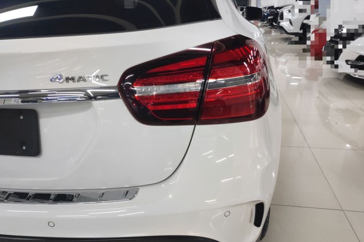 Used Mercedes-Benz GLA 2018 GLA 220 4MATIC Sport Edition Exterior 3