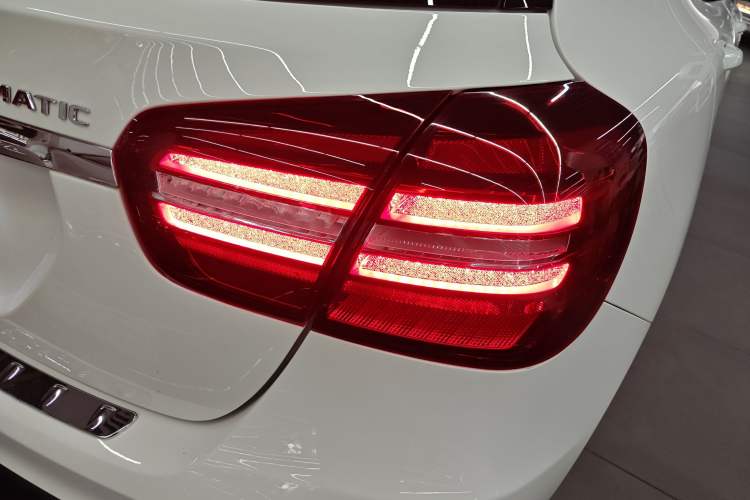 Used Mercedes-Benz GLA 2018 GLA 220 4MATIC Sport Edition Exterior 3