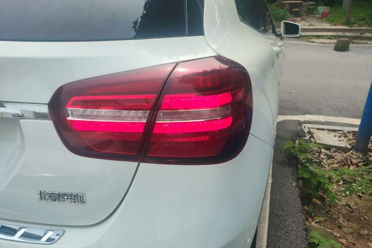 Used Mercedes-Benz GLA 2018 GLA 200 Fashion Model Exterior 3