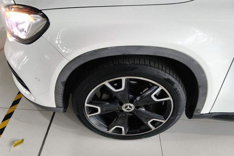 Used Mercedes-Benz GLA 2018 GLA 220 4MATIC Sport Edition Exterior 4