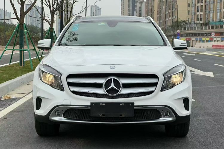 Used Mercedes-Benz GLA 2018 GLA 200 Sport Edition Exterior 4