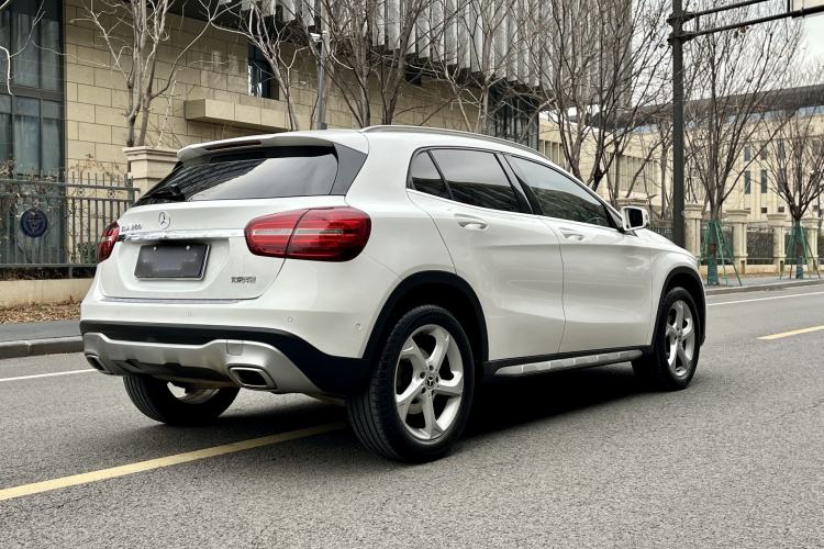 Used Mercedes-Benz GLA 2018 GLA 200 Sport Edition Exterior 4