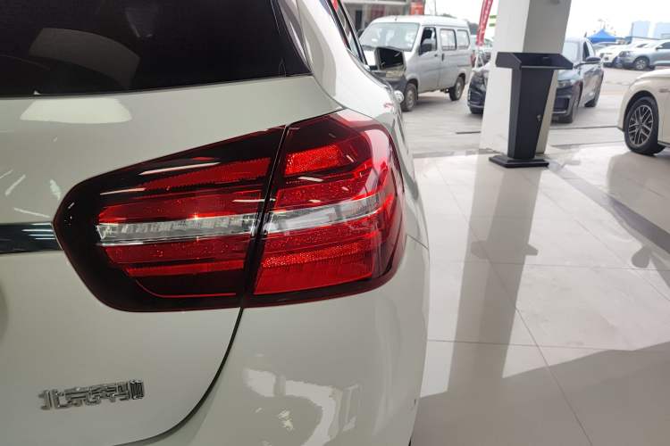 Used Mercedes-Benz GLA 2018 GLA 200 Sport Edition Exterior 4