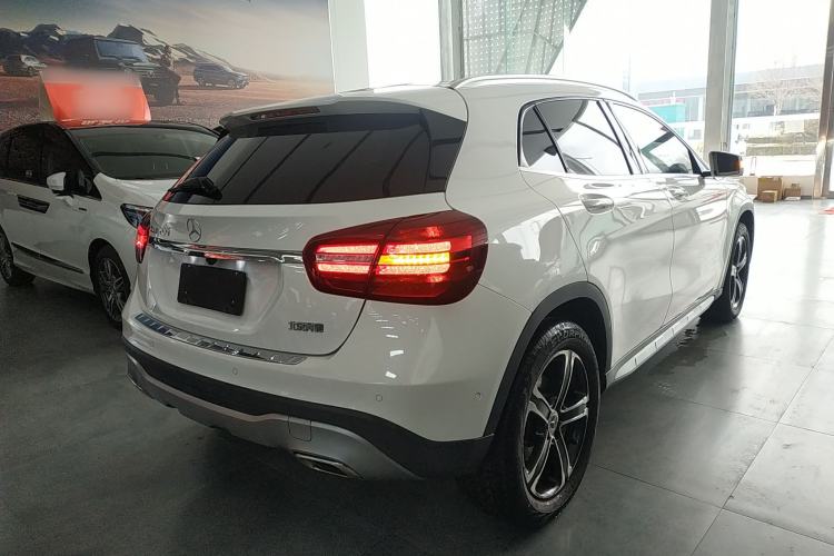 Used Mercedes-Benz GLA 2018 GLA 200 Fashion Model Exterior 5