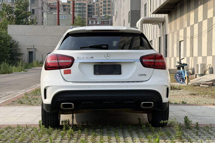 Used Mercedes-Benz GLA 2018 GLA 200 Polar Limited Edition Exterior 5