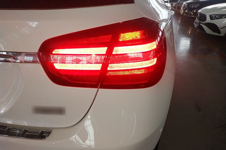 Used Mercedes-Benz GLA 2018 GLA 200 Sport Edition Exterior 6