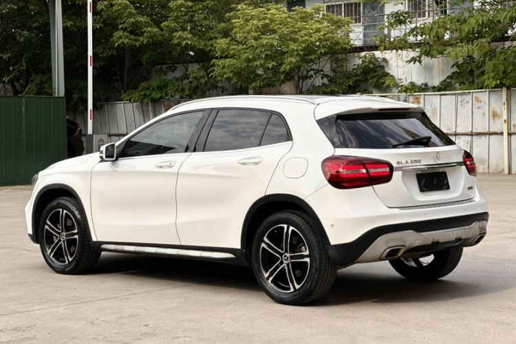 Used Mercedes-Benz GLA 2018 GLA 200 Fashion Model Exterior 6