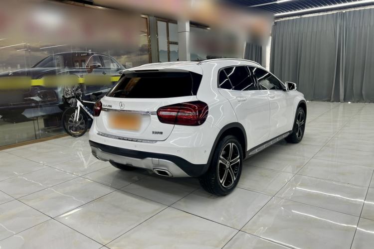 Used Mercedes-Benz GLA 2018 GLA 200 Fashion Model Exterior 6