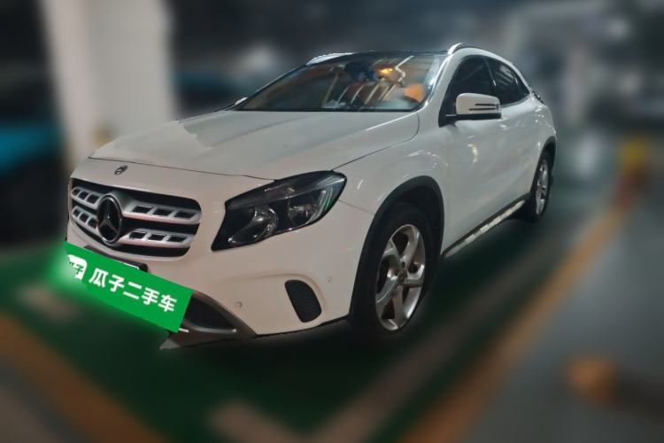 Used Mercedes-Benz GLA 2018 GLA 200 Sport Edition Guazi used car, China used car export, Used car for sale, Used cars, Cheapest cars for sale