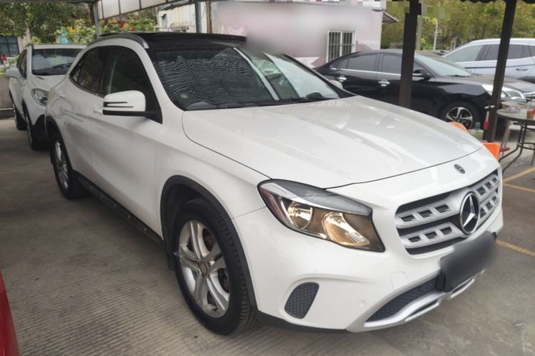 Used Mercedes-Benz GLA 2018 GLA 200 Sport Edition Front Right 45 Deg