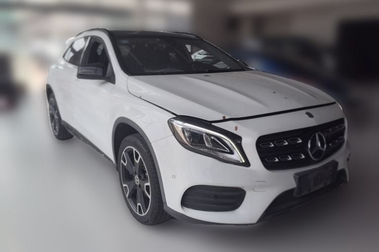 Used Mercedes-Benz GLA 2018 GLA 220 4MATIC Sport Edition Front Right 45 Deg