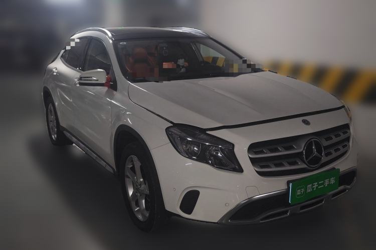 Used Mercedes-Benz GLA 2018 GLA 200 Sport Edition Front Right 45 Deg
