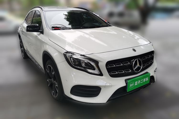 Used Mercedes-Benz GLA 2018 GLA 220 4MATIC Sport Edition Front Right 45 Deg