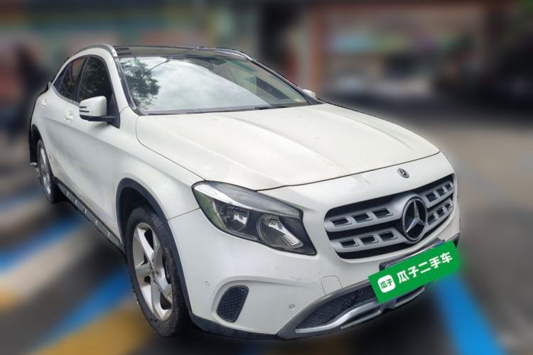 Used Mercedes-Benz GLA 2018 GLA 200 Sport Edition Front Right 45 Deg
