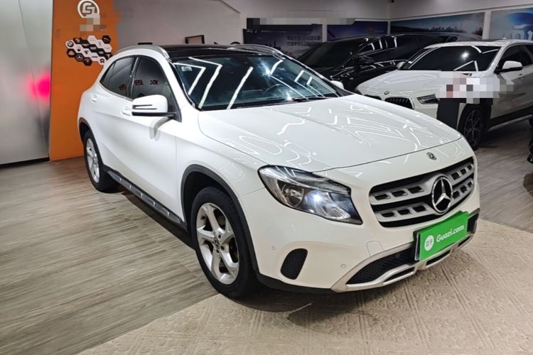 Used Mercedes-Benz GLA 2018 GLA 200 Sport Edition Front Right 45 Deg