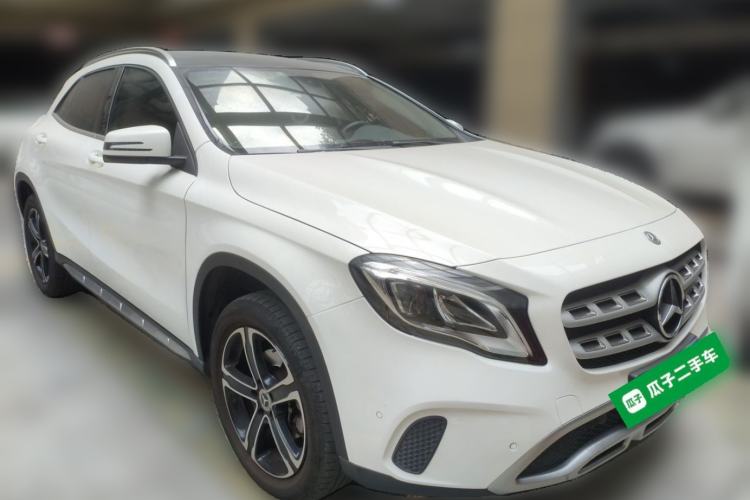 Used Mercedes-Benz GLA 2018 GLA 200 Fashion Model Front Right 45 Deg