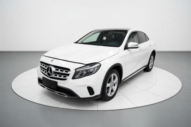 Używany Mercedes-Benz GLA 2018 GLA 200 Sport Edition Guazi used car, China used car export, Used car for sale, Used  cars, Cheapest cars for sale