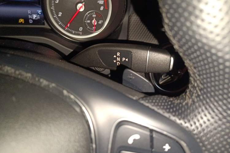 Used Mercedes-Benz GLA 2018 GLA 200 Sport Edition Gear Lever