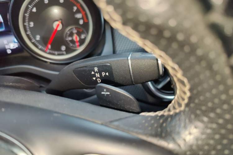 Used Mercedes-Benz GLA 2018 GLA 200 Sport Edition Gear Lever
