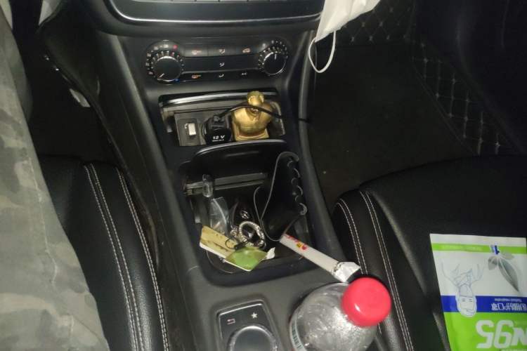 Used Mercedes-Benz GLA 2018 GLA 200 Sport Edition Gear Lever