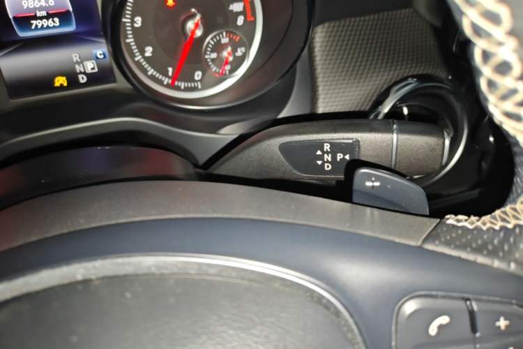 Used Mercedes-Benz GLA 2018 GLA 200 Sport Edition Gear Lever