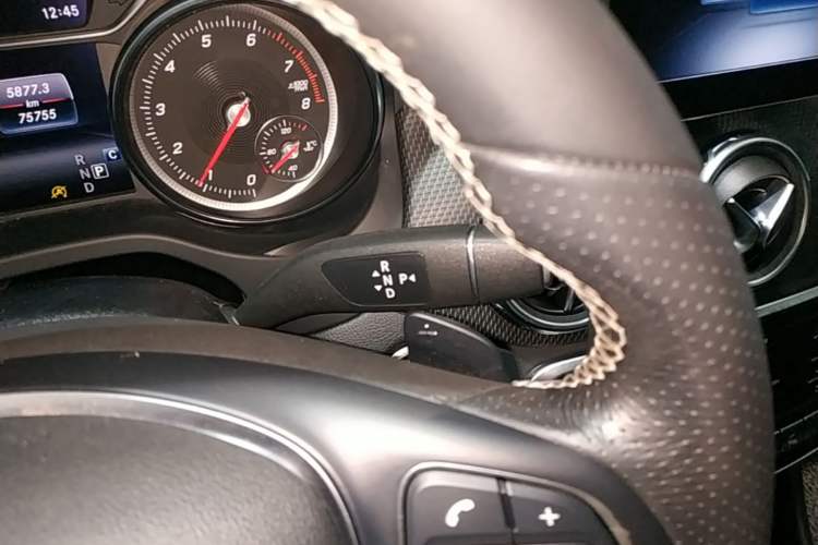 Used Mercedes-Benz GLA 2018 GLA 200 Fashion Model Gear Lever