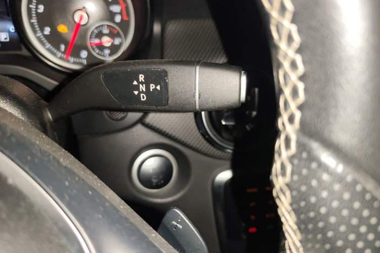 Used Mercedes-Benz GLA 2018 GLA 200 Sport Edition Gear Lever
