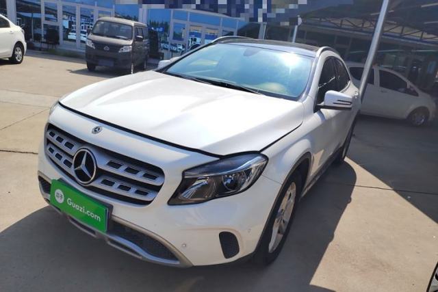 Ojetý Mercedes-Benz GLA 2018 GLA 200 Sport Edition
