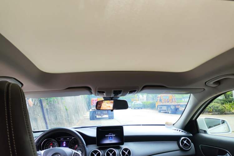 Used Mercedes-Benz GLA 2018 GLA 200 Sport Edition Headliner