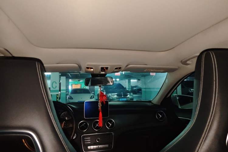 Used Mercedes-Benz GLA 2018 GLA 200 Sport Edition Headliner